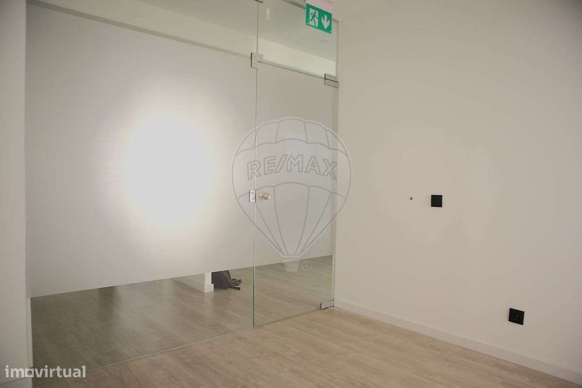 Escritório T0 para arrendamento - Grande imagem: 5/8