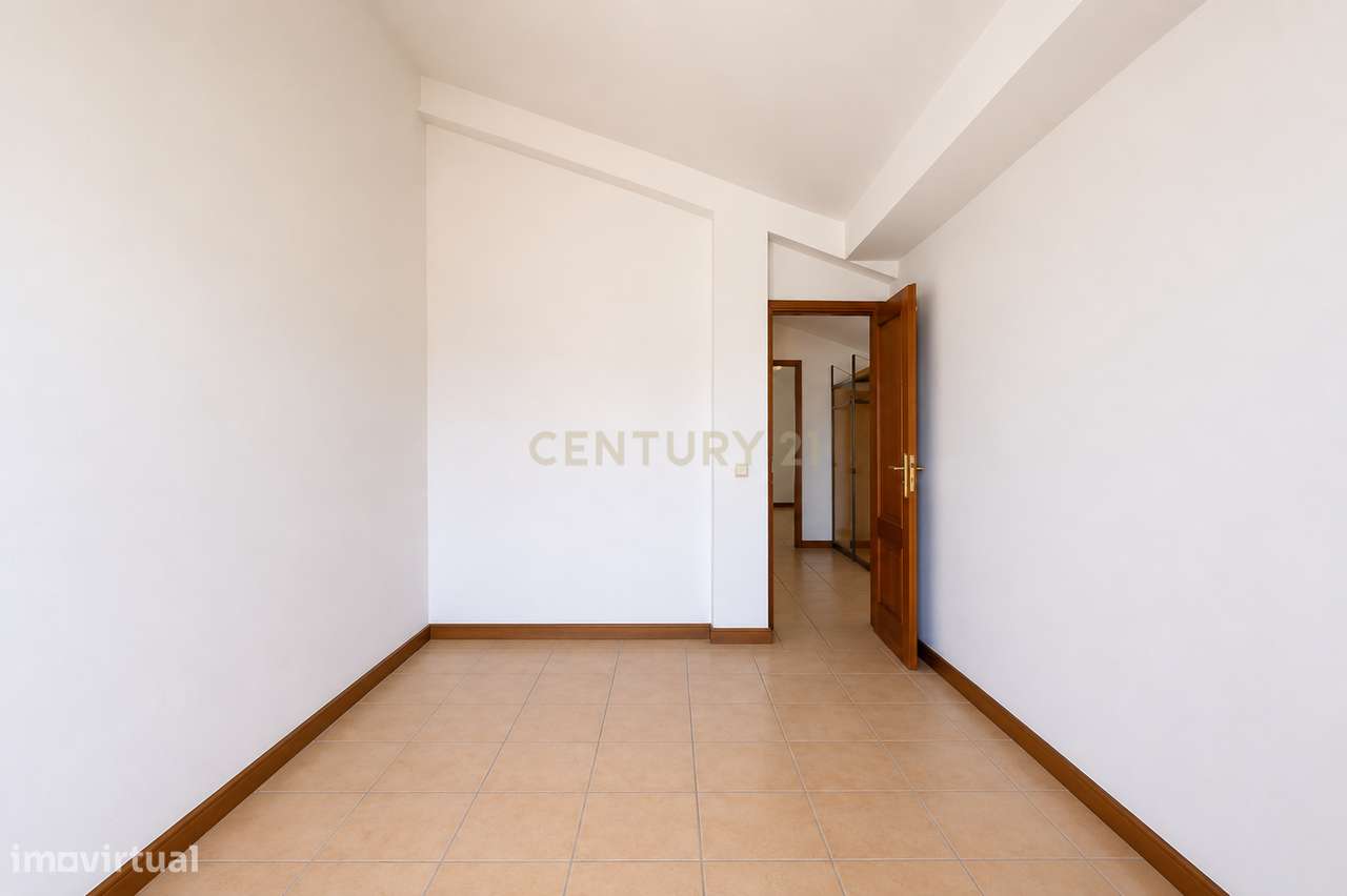 T5 ou T2+3 Duplex: Habitação Própria ou Investimento-17