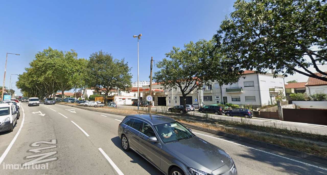 Casa de Petiscos / Café / Restaurante - em pleno funcionamento - Porto - Grande imagem: 4/6