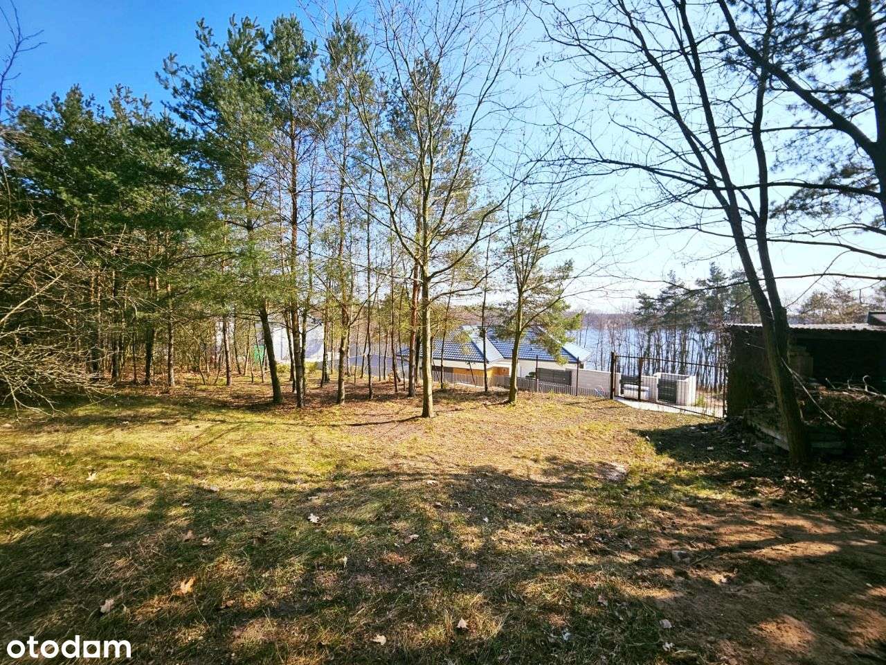 Ślesin – Domek letniskowy z widokiem na jezioro-9