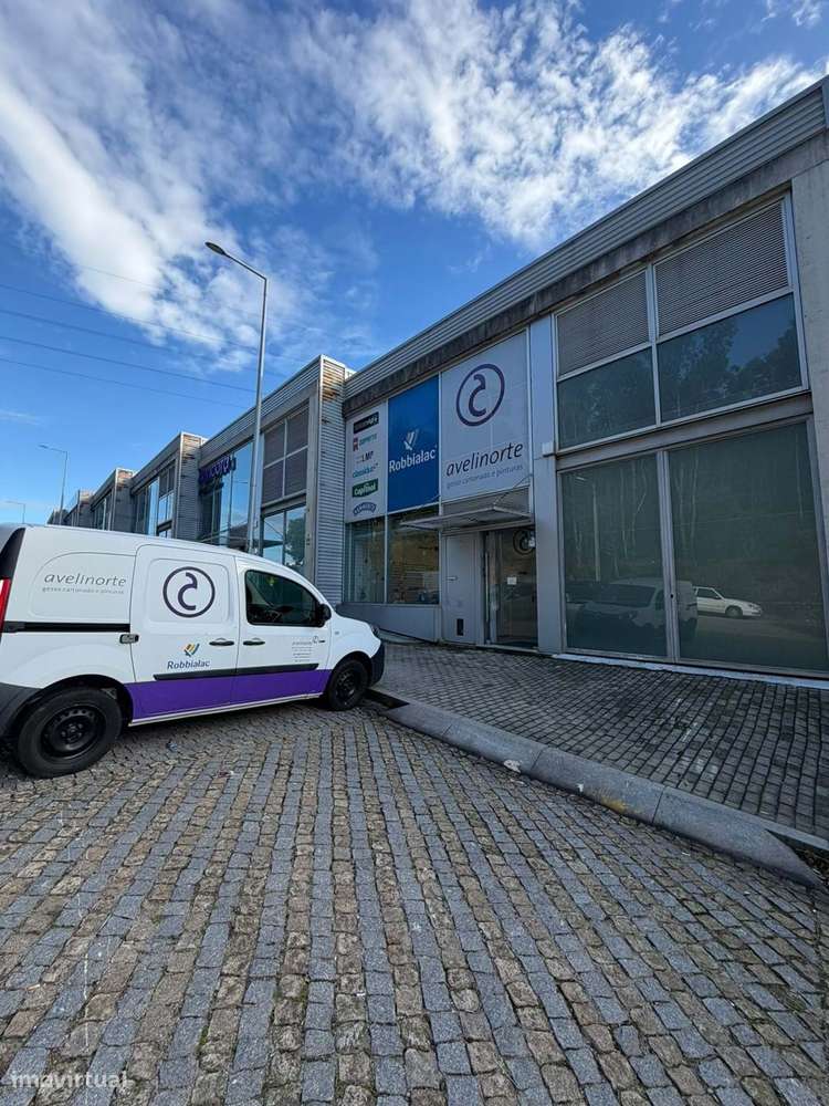 Armazém | Zona Industrial Ermesinde | Arrendamento - Grande imagem: 3/4