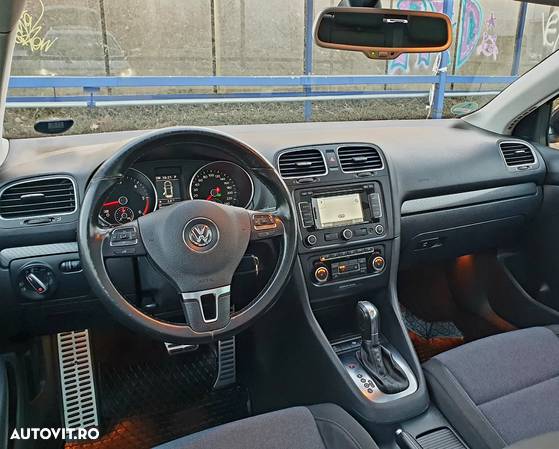 Volkswagen Golf 2.0 TDI DPF DSG Style - 13