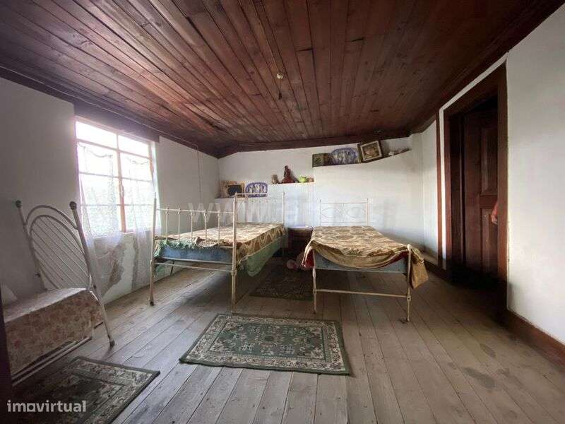 Moradia Geminada T3 / Castelo Branco, Ninho do Açor e Sobral do Campo - Grande imagem: 5/15