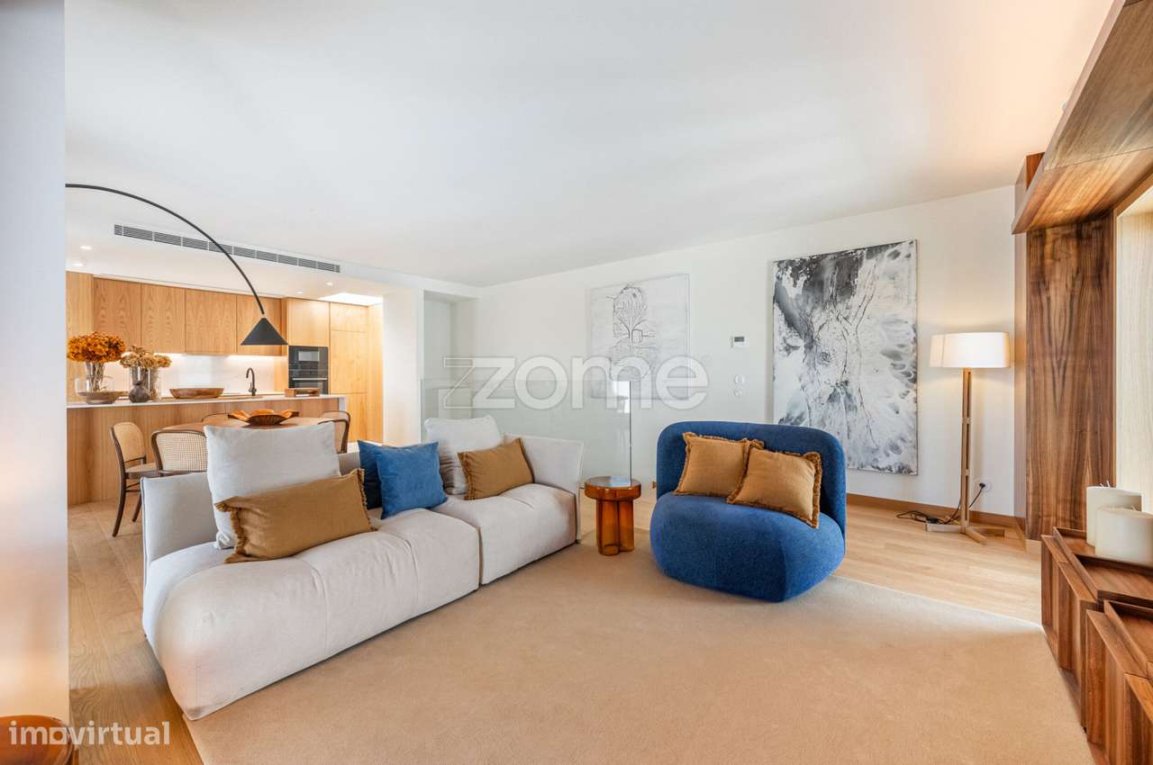 Apartamento T3 duplex c/ terraço, Porto Art Square | Baixa do Porto-0