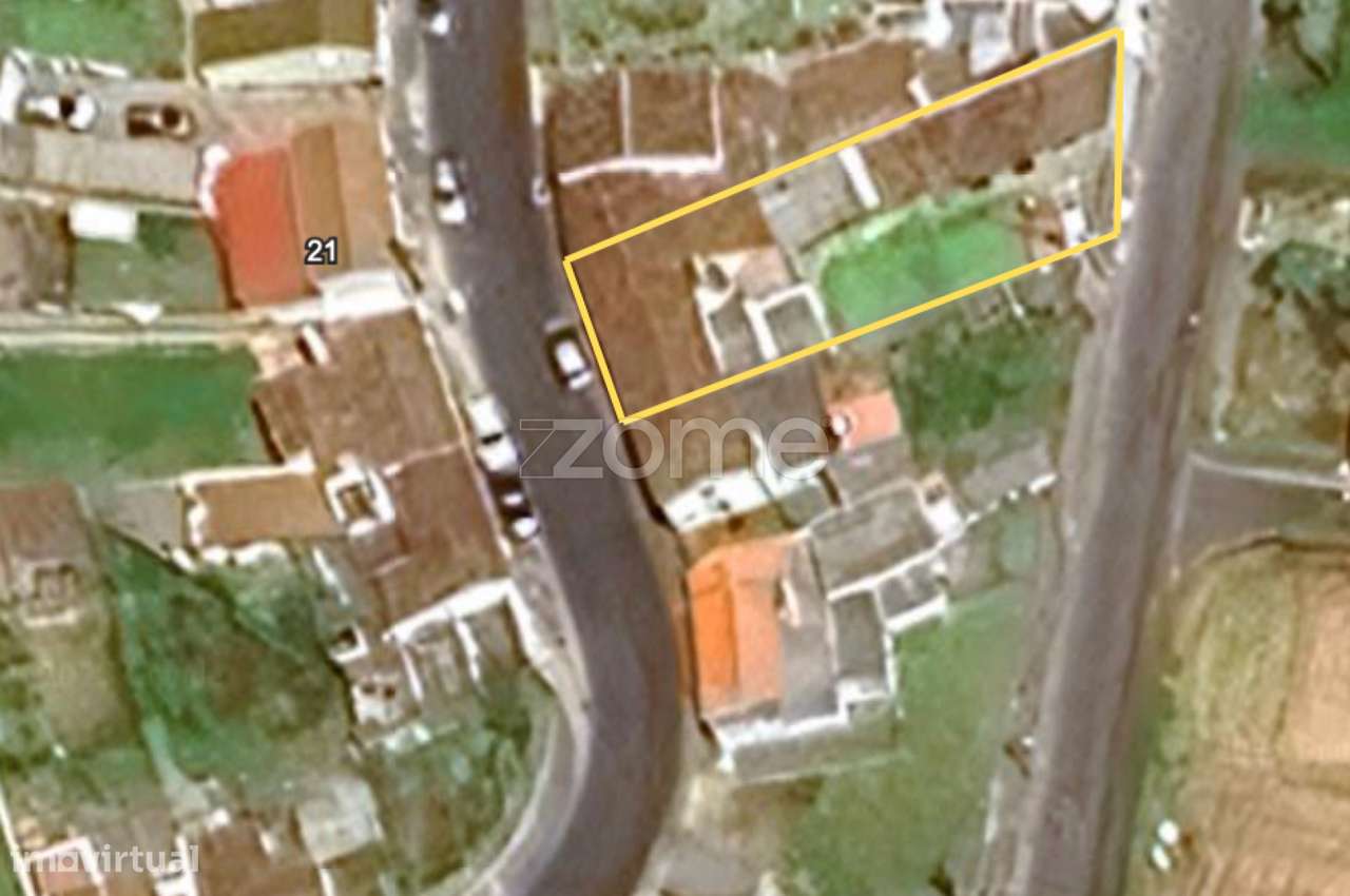 Moradia T2+1 com Quintal, Anexo e Acesso por Duas Ruas – Ponta Garç...-20