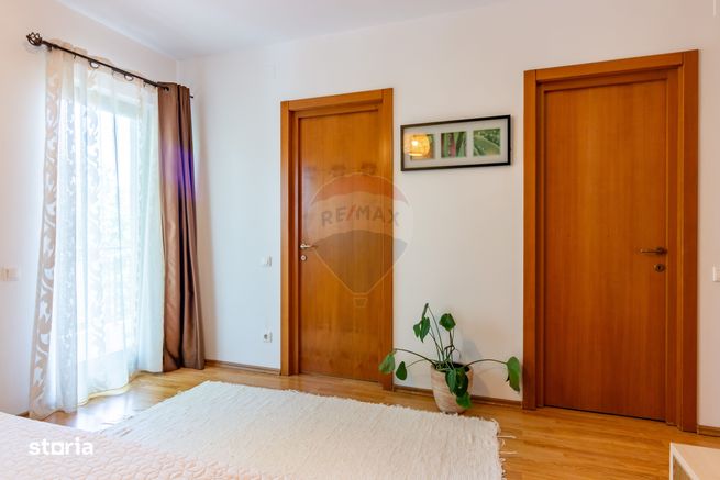 Casă / Vilă cu 5 camere în Pipera, teren 385mp, ansamblu rezidential-9