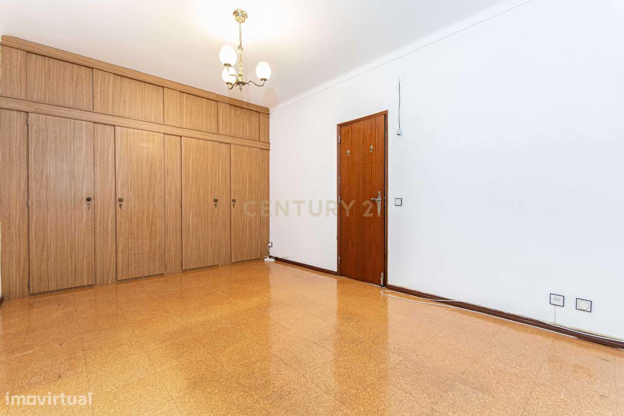 Moradia T3+2 em Casais Novos – Alenquer-23