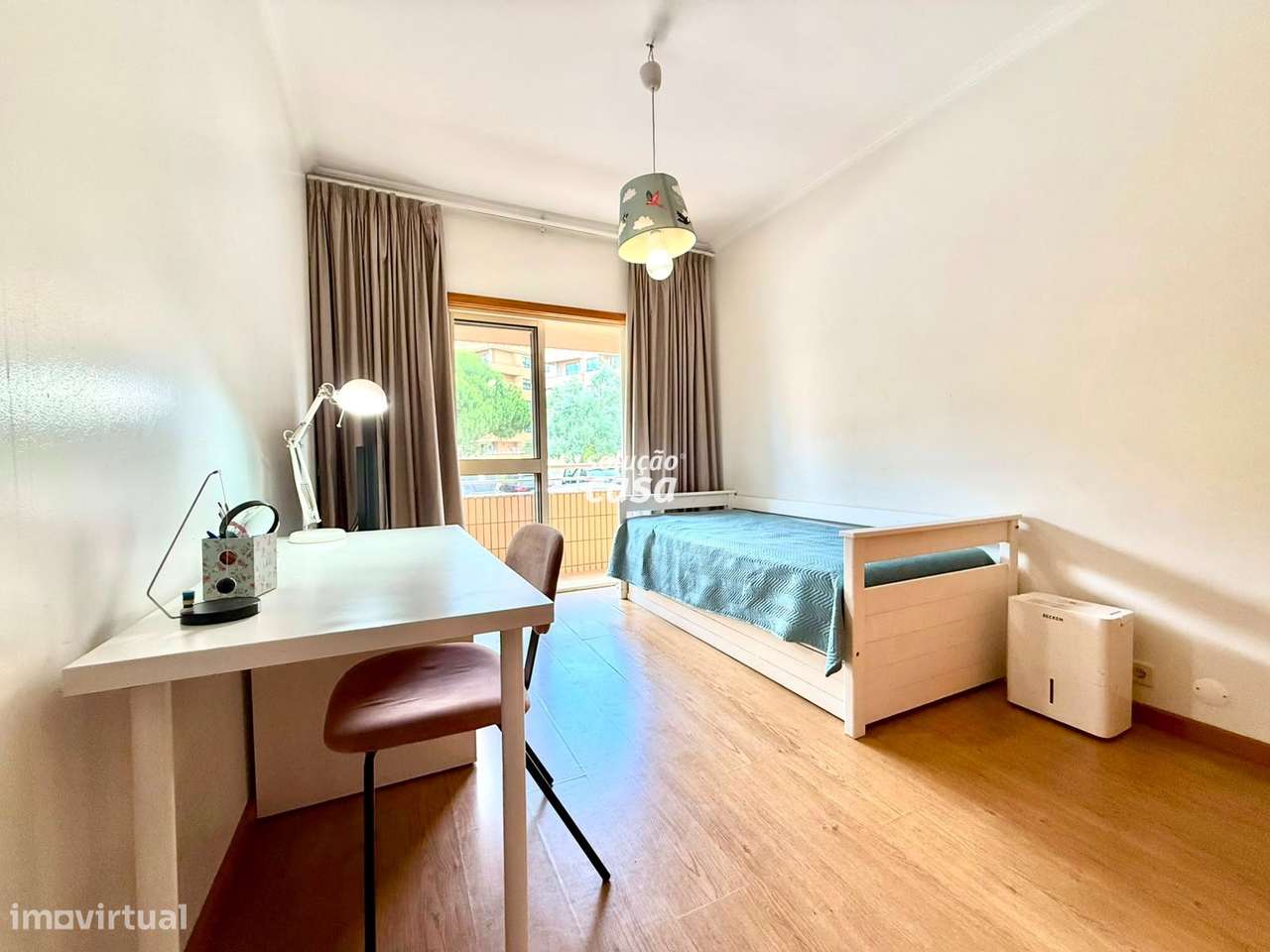 Apartamento T2 com Lugar de Garagem | Excelente Localização-18