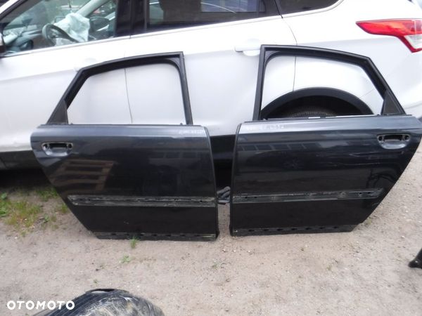 Audi A8 D3 Lift  drzwi tyl lewe prawe szyba LZ9W - 1