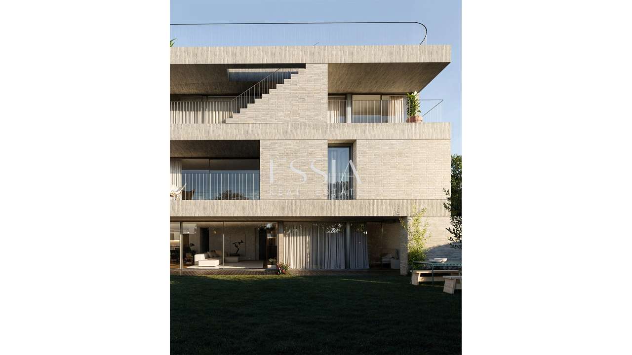 Apartamento T1 Duplex com Terraço e Varanda no Bairro dos Músicos-14