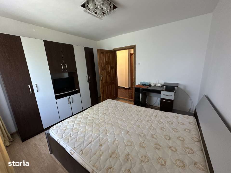Apartament 3 camere, 1 mai, 75 mp, - Imagine principală: 5/10