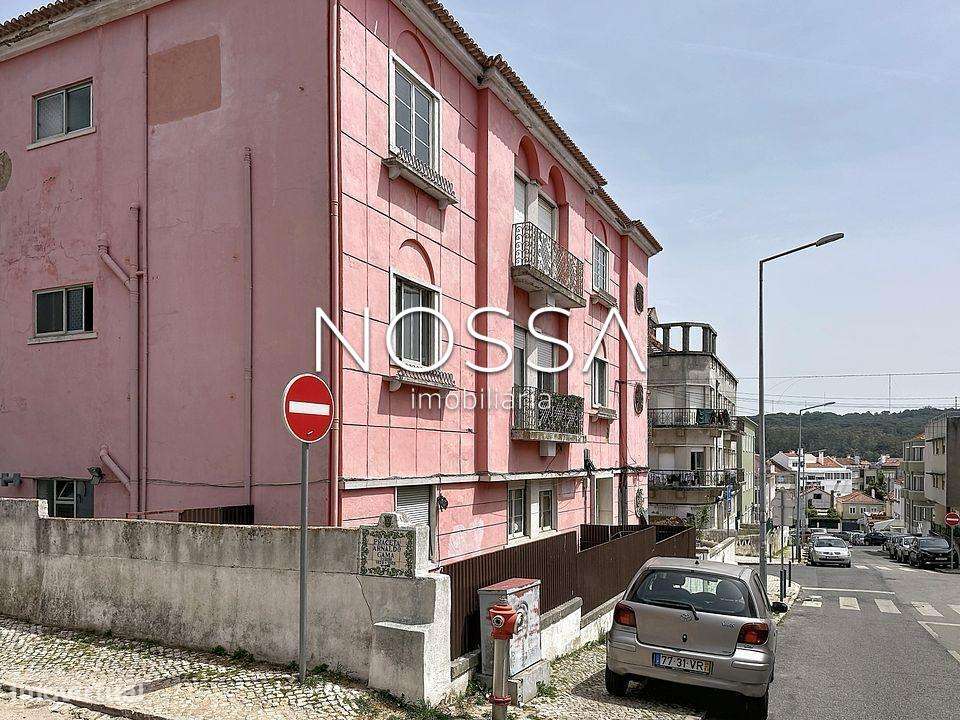 T4 Para Obras Totais Na Amadora