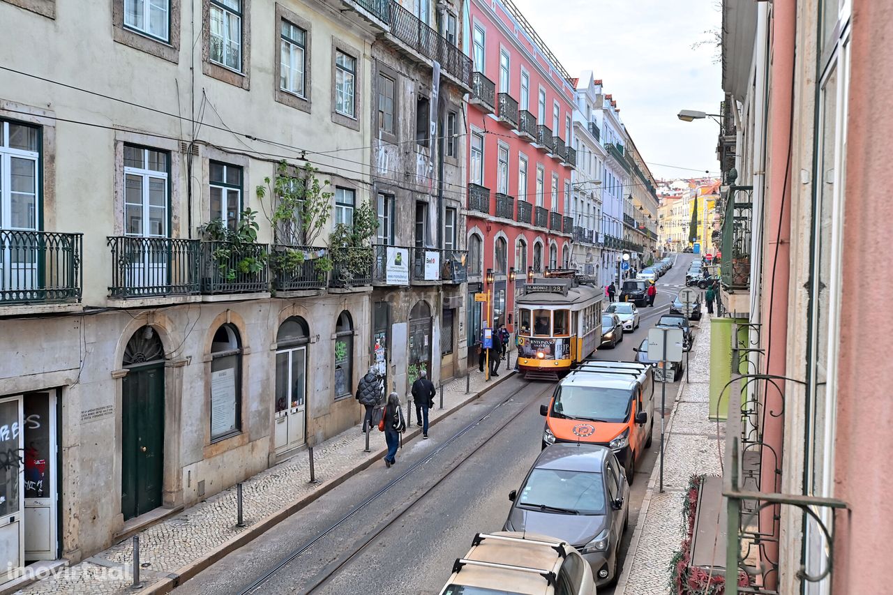 Apartamento na Rua S. Bento (Centro de Lisboa) - 324 m2 de vida citadi