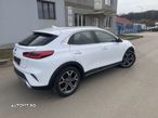 Kia XCeed - 32