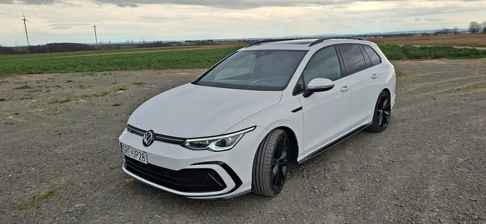 Volkswagen Golf VIII 2.0 TDI SCR DSG R-Line 2021