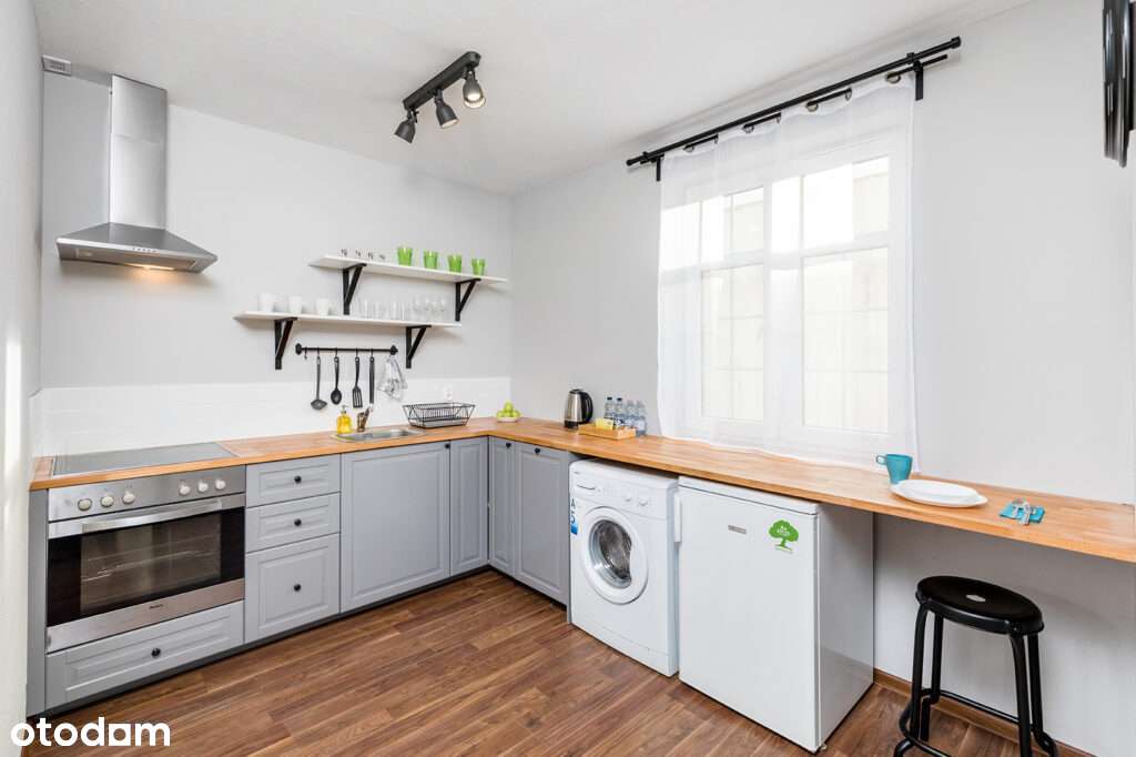 KAMIENICA INWESTYCYJNA Z CZĘŚCIĄ USŁUGOWO-MIESZKALNĄ-15