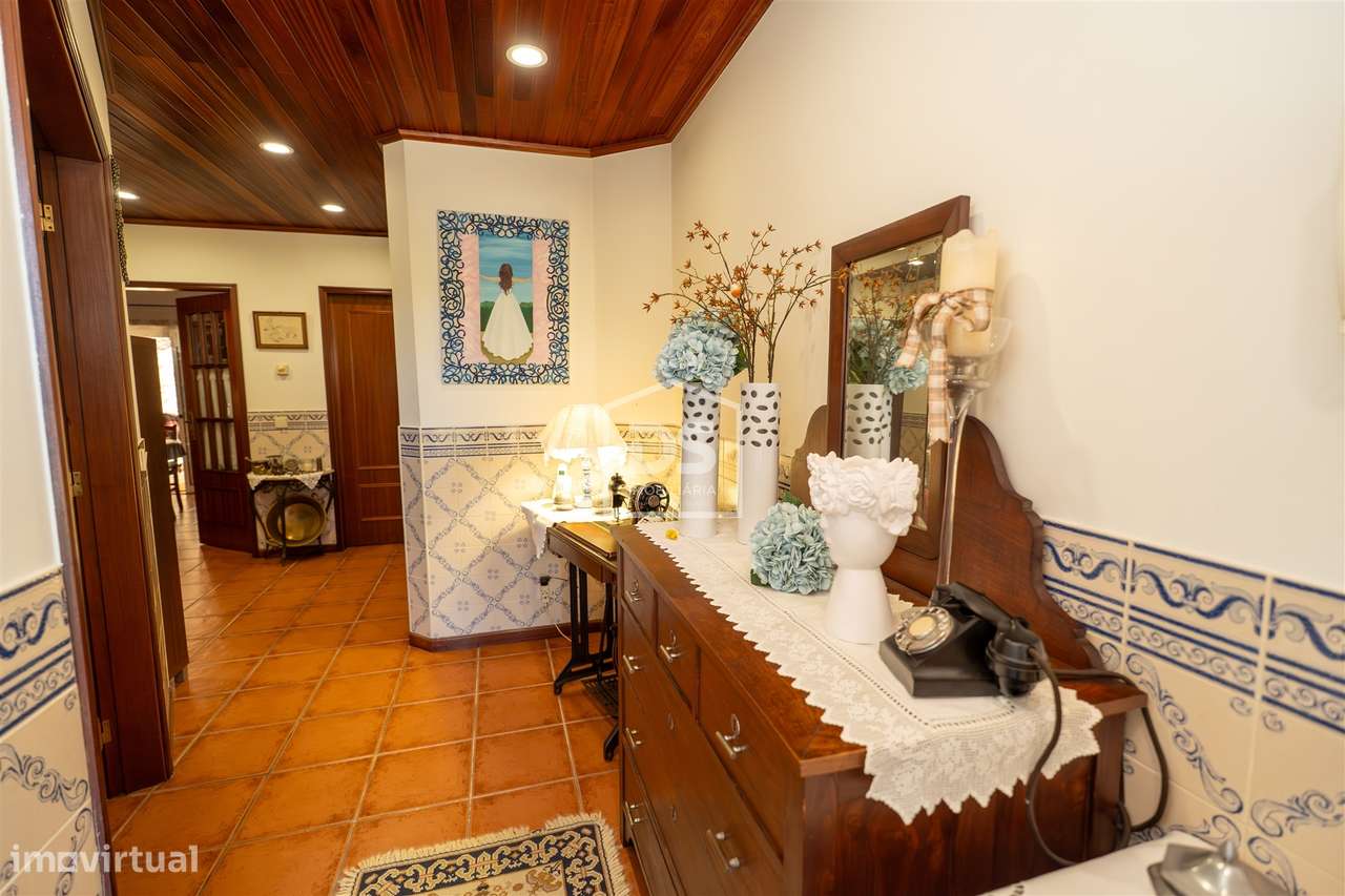 Moradia Geminada T4 Venda em São Martinho do Bispo e Ribeira de Frades - Grande imagem: 2/31