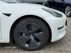 Tesla Model 3 Langstreckenbatterie Allradantrieb Dual Motor - 12
