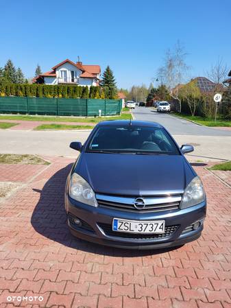 Opel Astra - 2