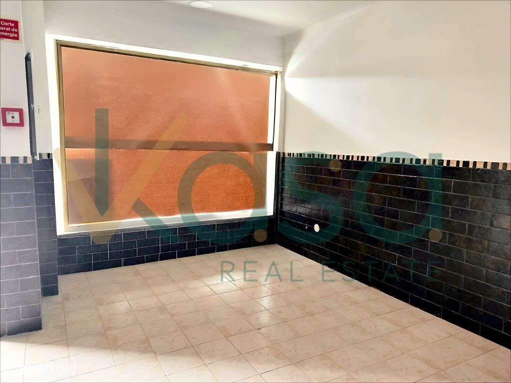 Espaço Comercial para Arrendamento no Centro do Barreiro - Grande imagem: 5/23