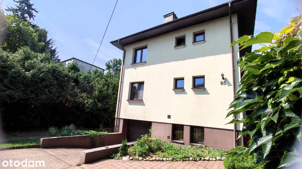 Apartment for sale priced below market in Warszawa
