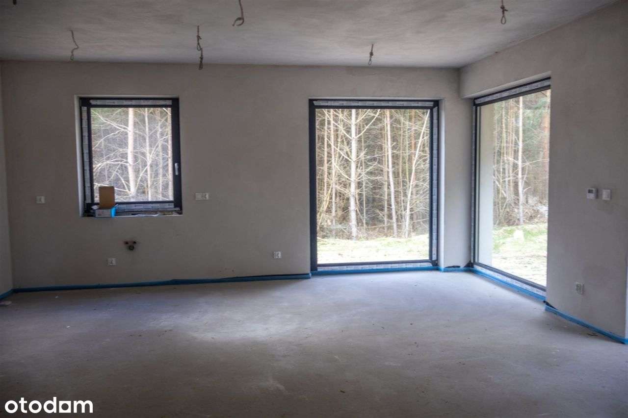 Funkcjonalny dom z dużą działką przy lesie-8