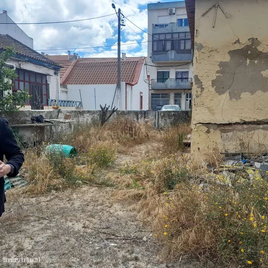 LOTE DE TERRENO PARA CONSTRUÇÃO DE MORADIA - Grande imagem: 5/5