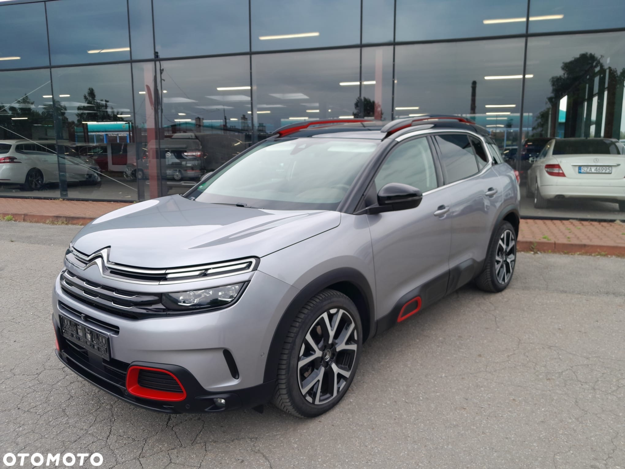 Citroën C5 Aircross 1.6 PureTech Live EAT8 - 5