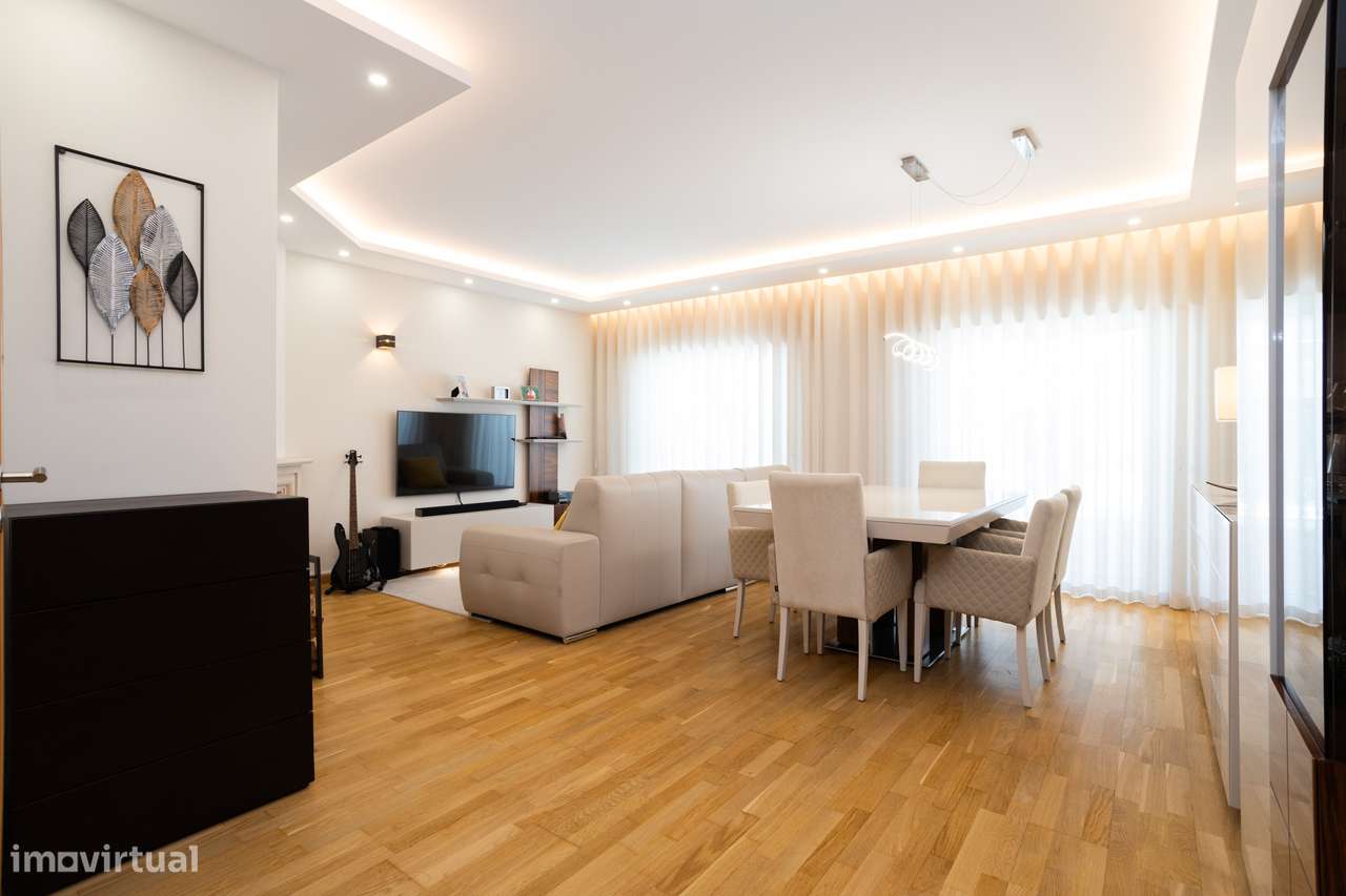 Descubra o Lar Perfeito: Apartamento T3 com Piscina e Jardim em Condom-0