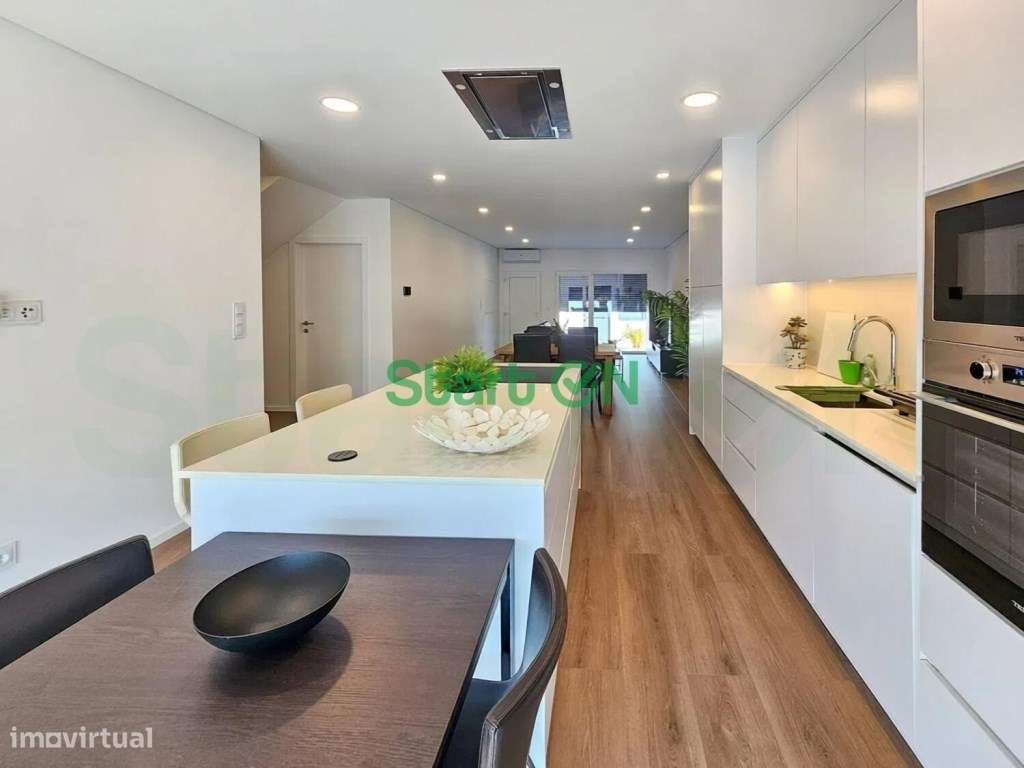 Exclusiva Moradia T3+1 Contemporânea com Piscina Privada-6