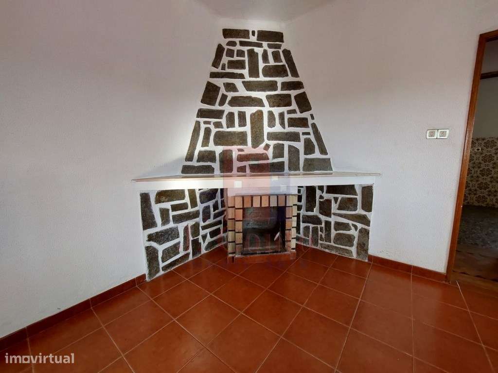 Moradia T3 em São Clemente, Alvorninha-6