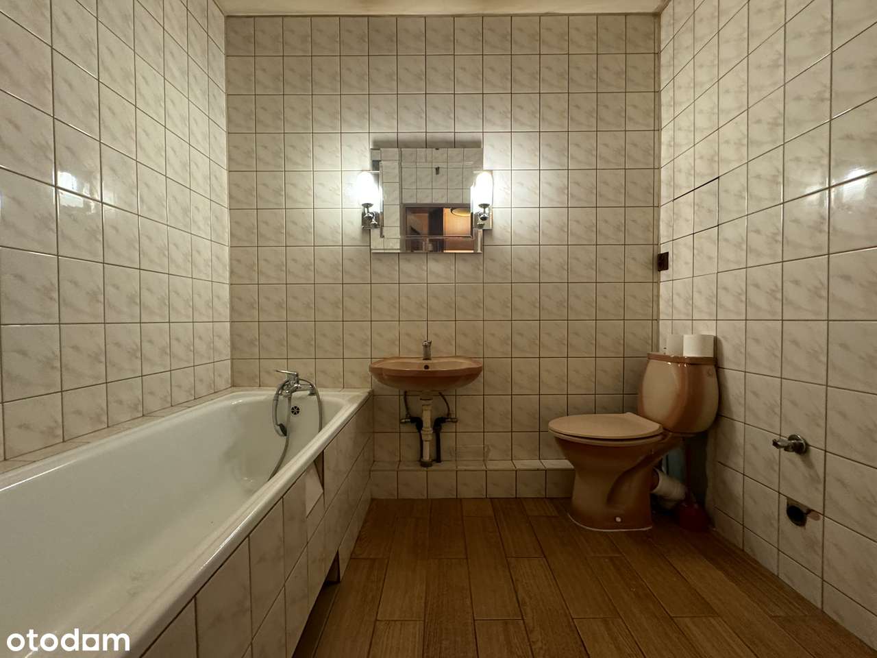 Mieszkanie do generalnego remontu na dobrym osiedlu, wśród zieleni-6