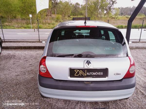Renault Clio 1.2 16V Expression - 7