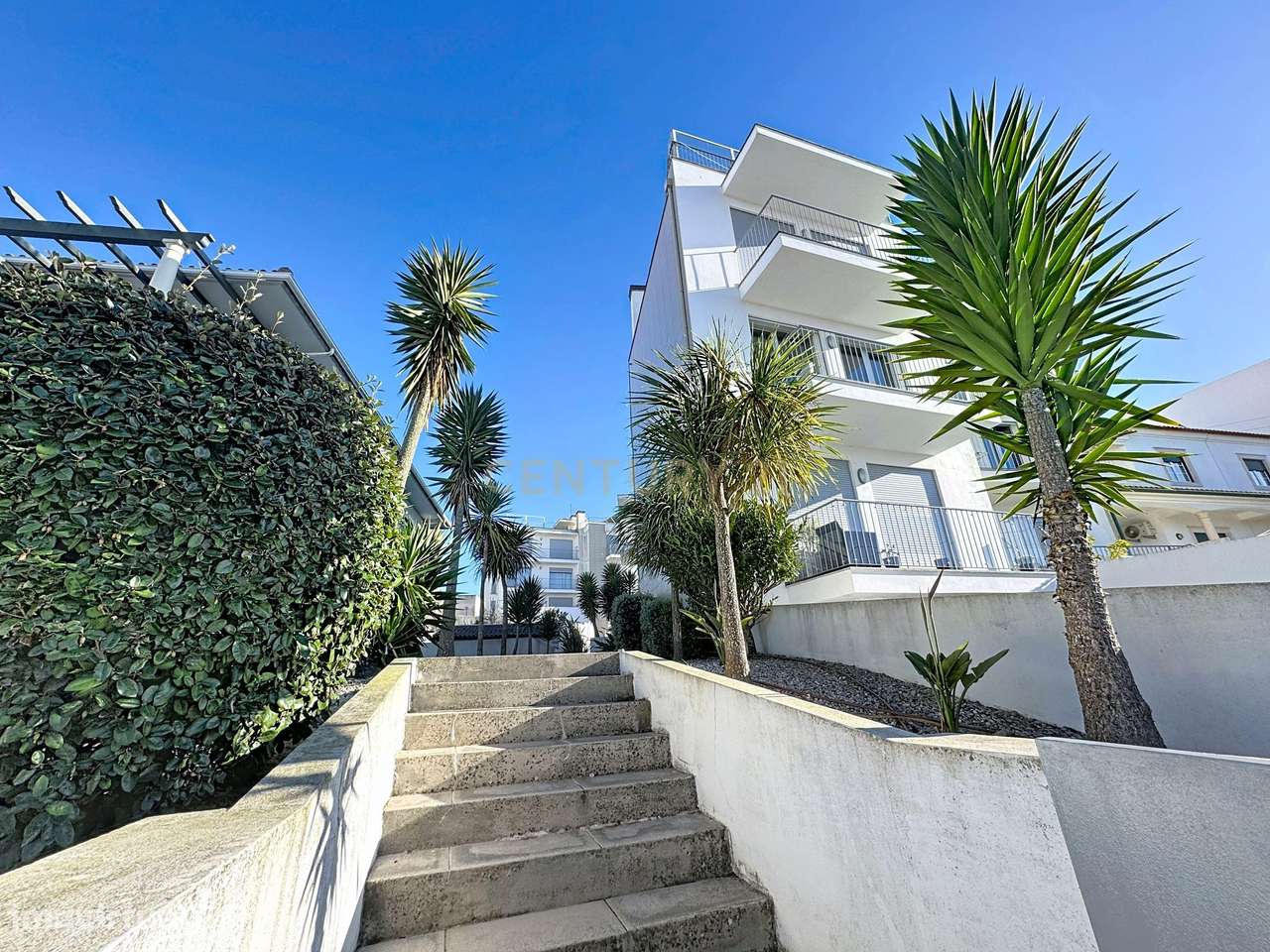 Penthouse T2 com Terraço e Piscina Privativa – Sítio da Nazaré - Grande imagem: 4/54