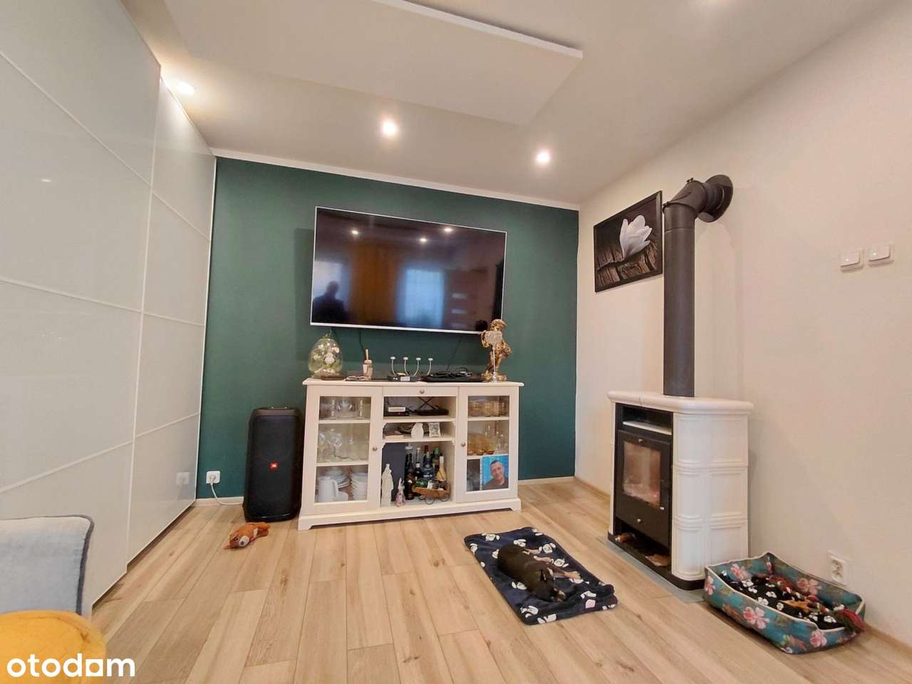 Kawalerka z przynależnym ogródkiem-1