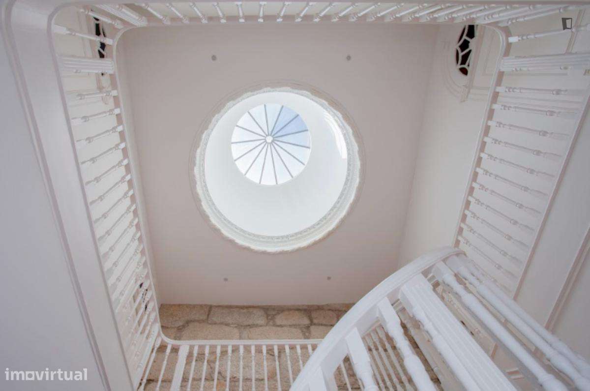 Estúdio - localizado em Cedofeita Porto - Grande imagem: 4/10