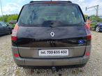 Renault Grand Scenic - 16