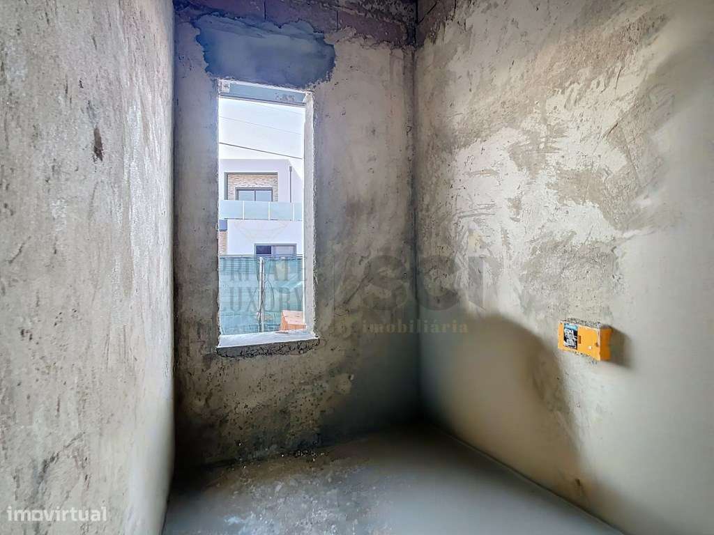 Moradia T4 Azeitão Térrea Isolada com Garagem Piscina-26