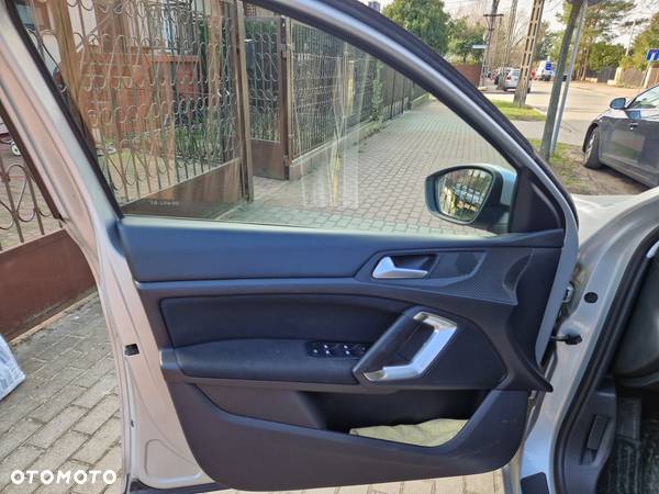 Peugeot 308 1.2 PureTech Access EU6 - 9