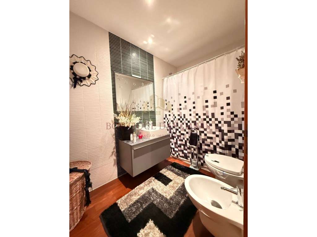 Apartamento T1 com Varanda e Garagem - Canidelo-15