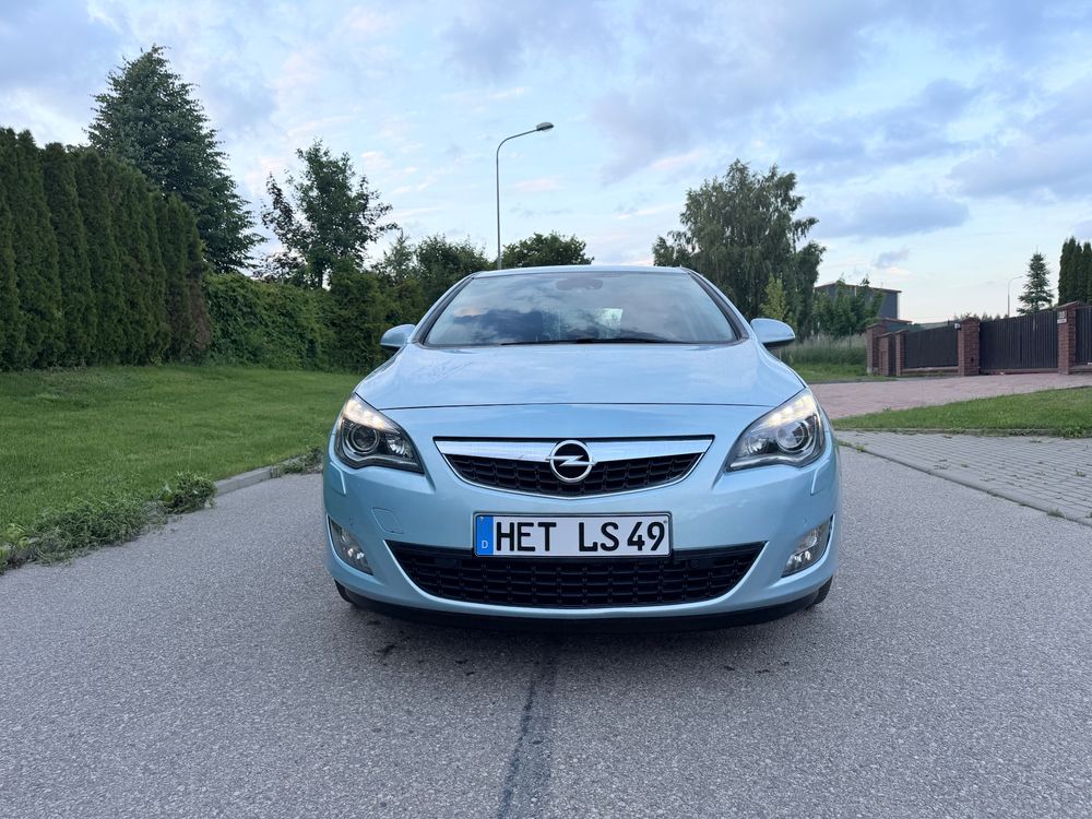 Opel Astra J (2009-2019) 2010