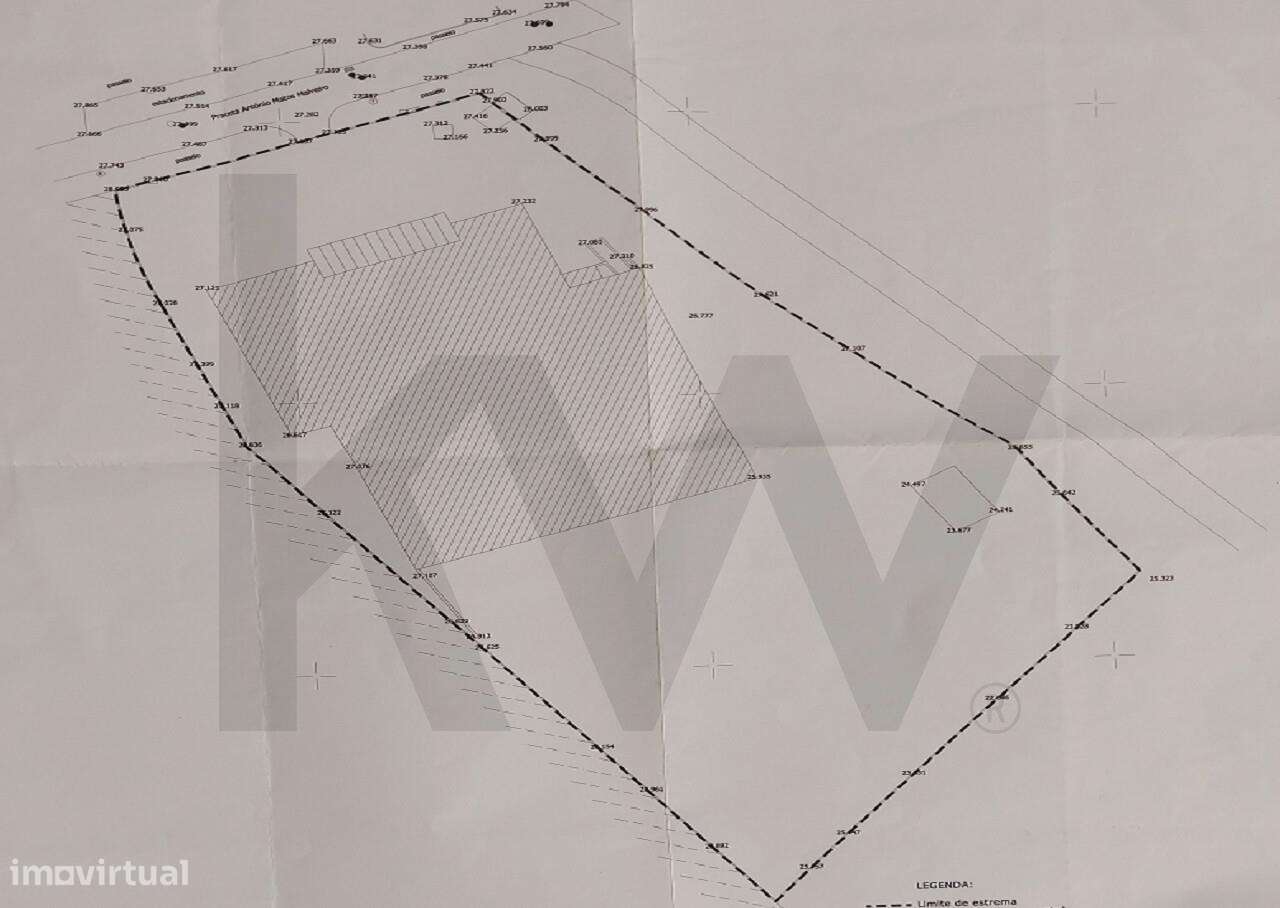Terreno com 9108m2 com projeto aprovado para construção de 150 fogos - Grande imagem: 4/5