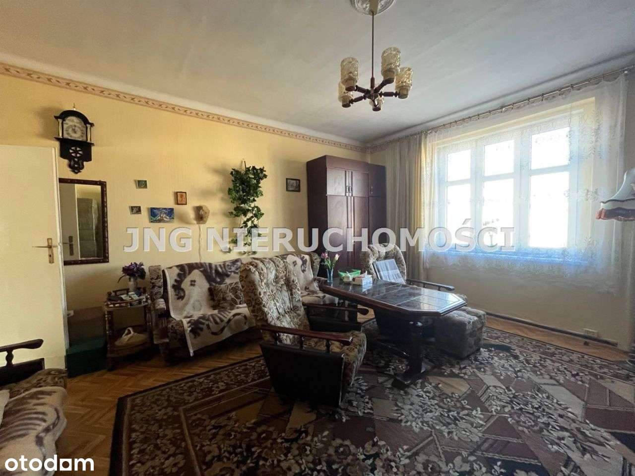 Poznań Łazarz duże pokoje mieszkanie do remontu