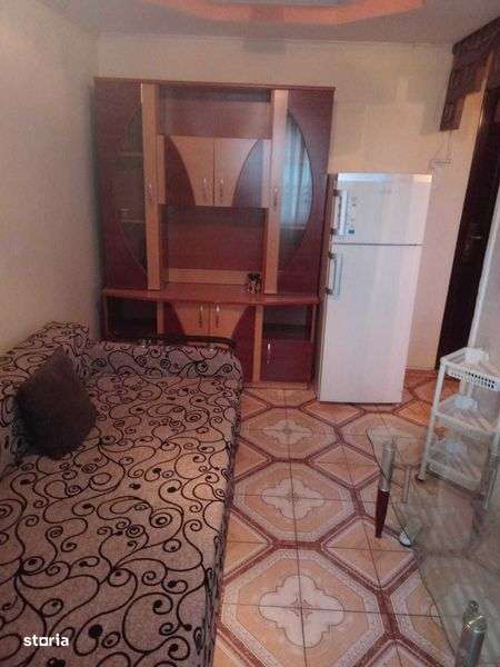 Garsoniera de inchiriat - Imagine principală: 5/7