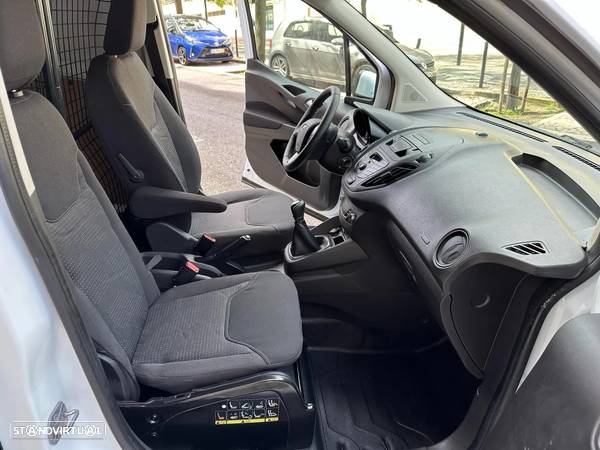 Ford TRANSIT COURIER 1.5 TDCI - 17