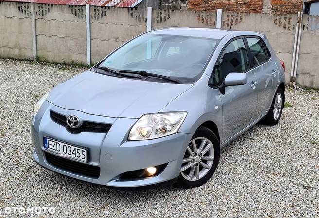 Toyota Auris 1.6 Life - 3