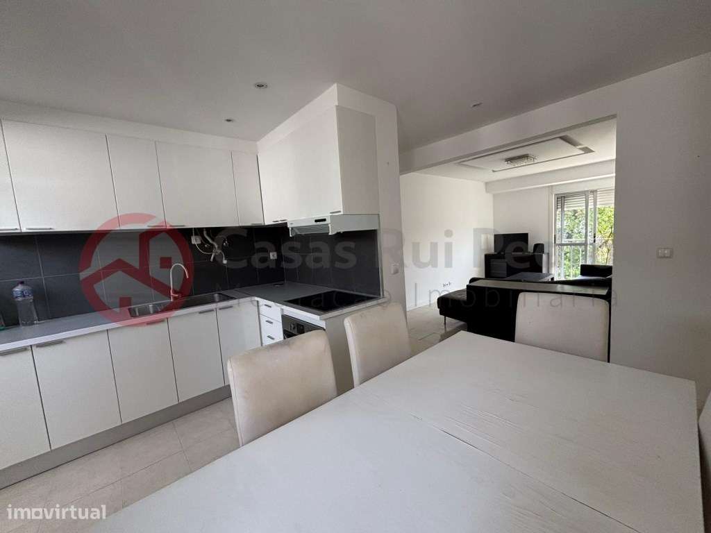 Apartamento T2 em prédio com elevador, nos Olivais, Lisboa - Grande imagem: 3/18