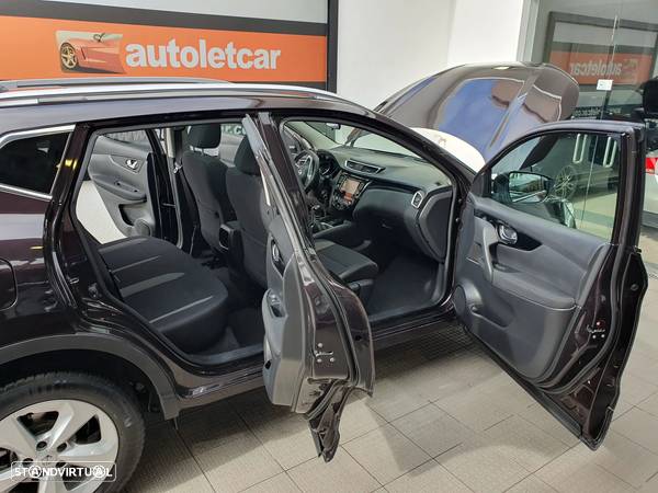 Nissan Qashqai 1.5 dCi N-Connecta - 18