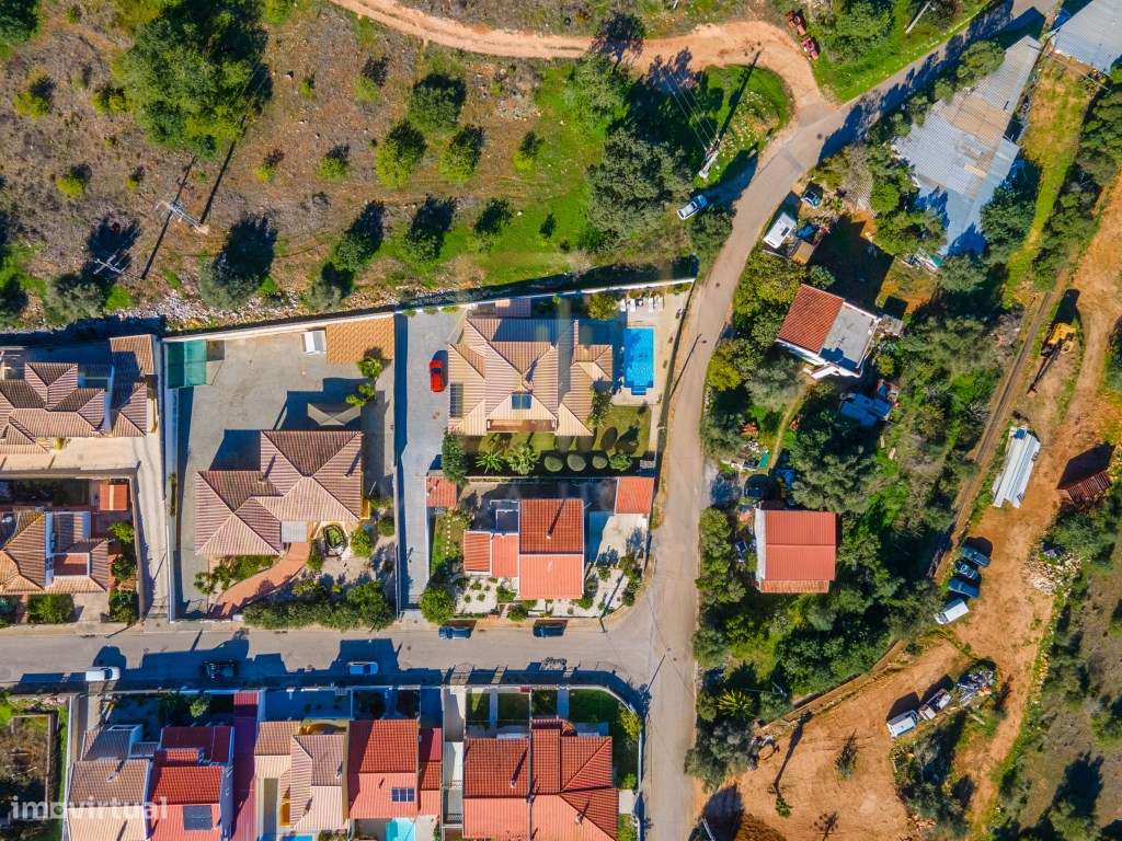 Moradia Isolada T3, com piscina, inserida em lote de 940m2, em Mexi...-10