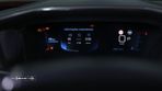 Peugeot 2008 1.5 BlueHDi GT EAT8 - 26